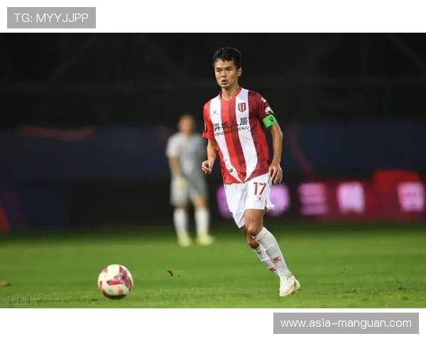 余坤带伤作战诠释体育精神，绝杀时刻成经典